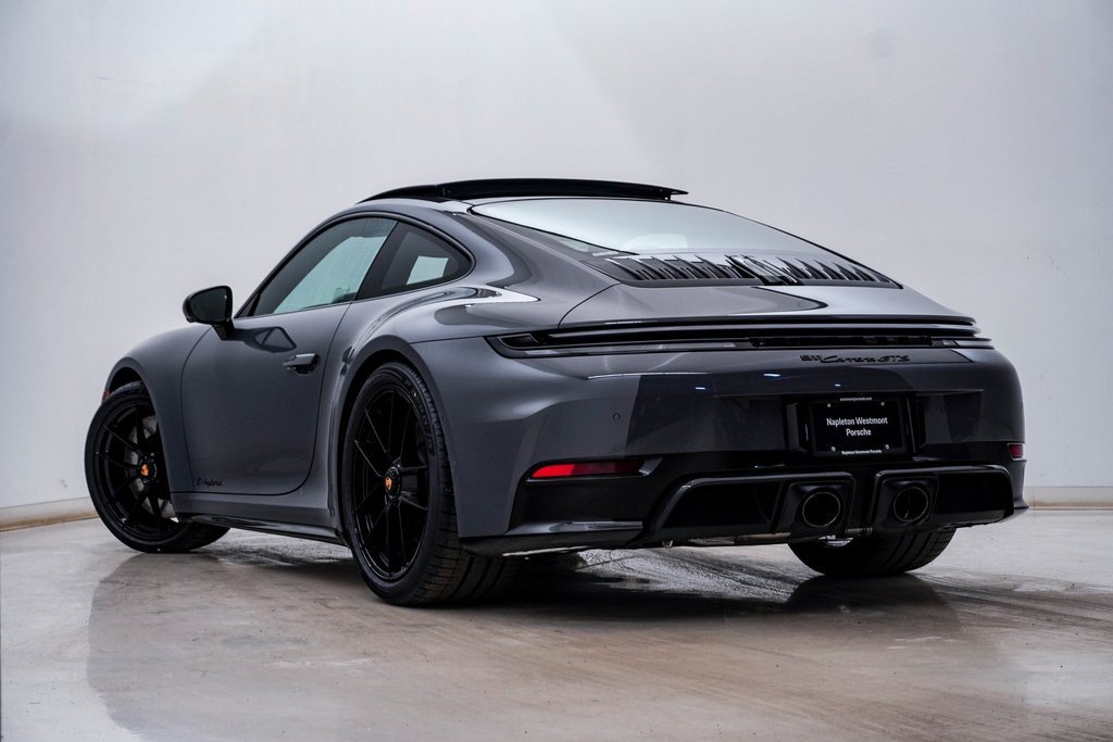 New 2026 Porsche 911 Carrera GTS image 3