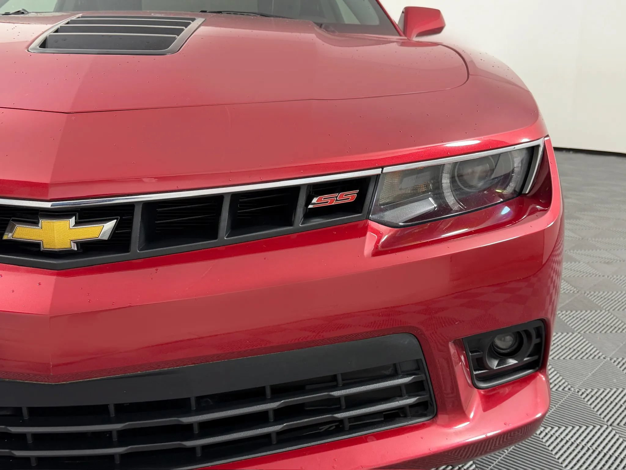 Used 2014 Chevrolet Camaro SS w/ RS Package RWD image 5