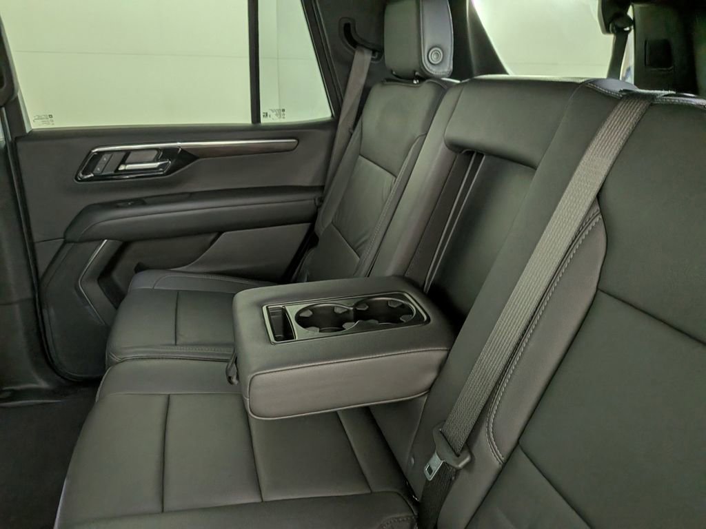 Certified 2025 Chevrolet Tahoe LT AWD/4WD image 32
