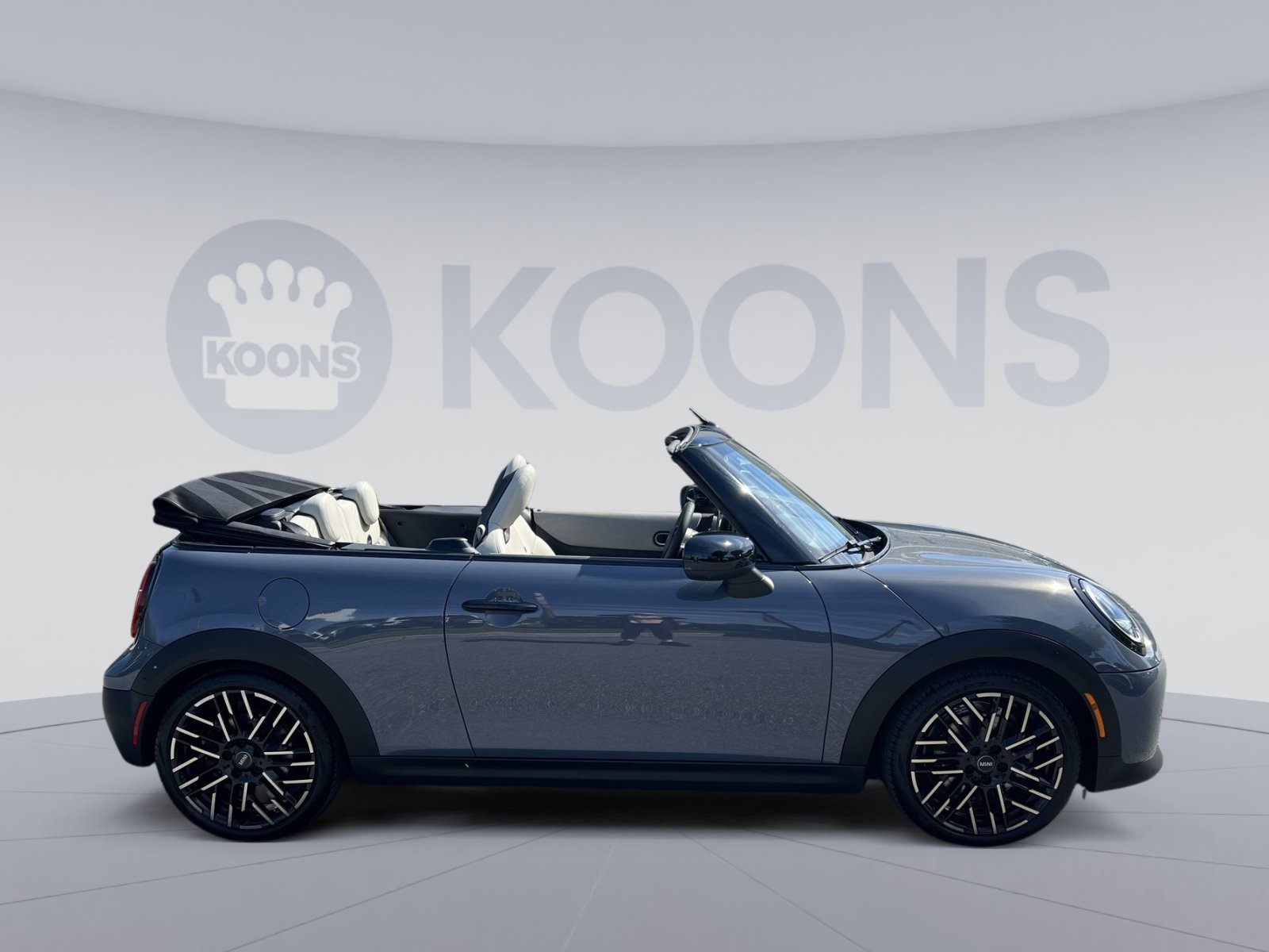 Used 2025 MINI Cooper S FWD image 8