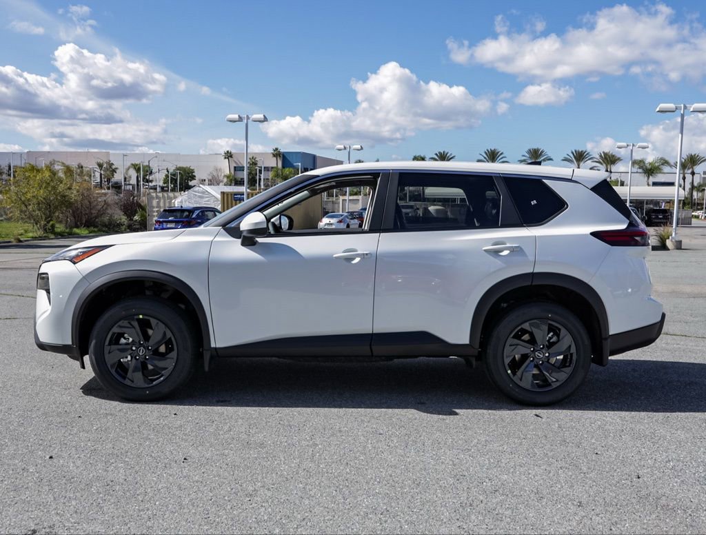 New 2026 Nissan Rogue SV image 7