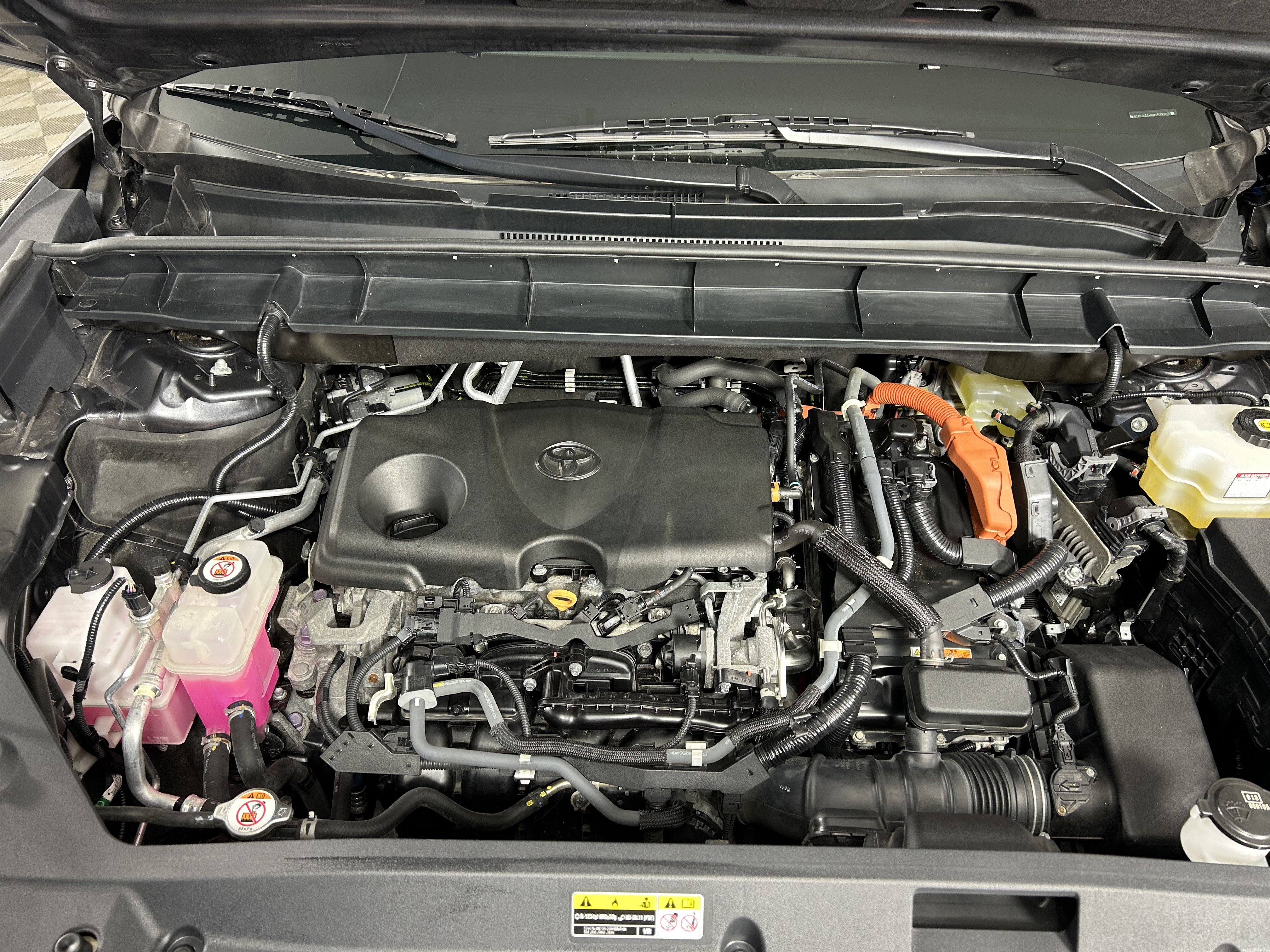 Used 2021 Toyota Highlander XLE image 13