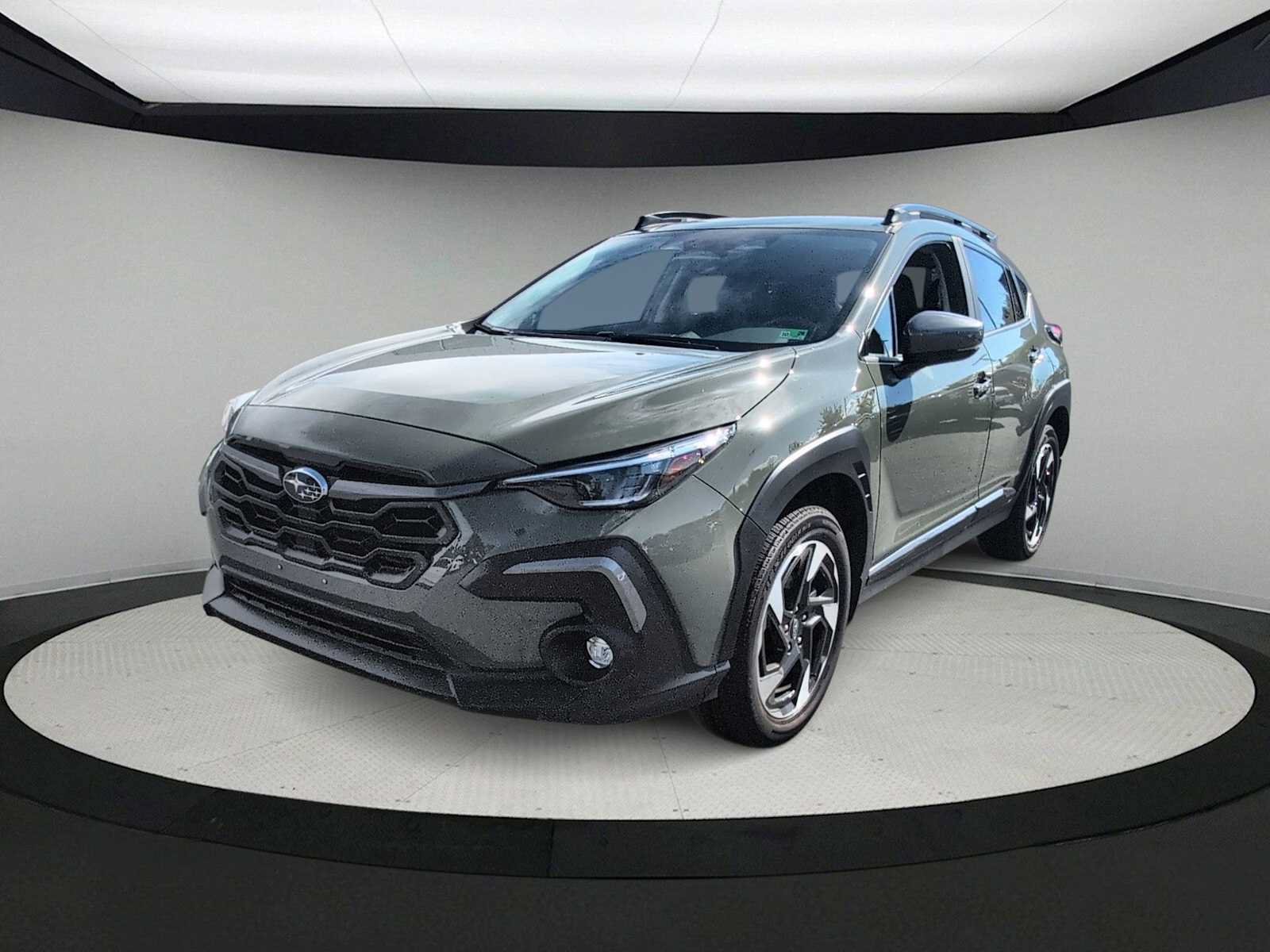 Used 2026 Subaru Crosstrek 2.5i Limited AWD/4WD image 4