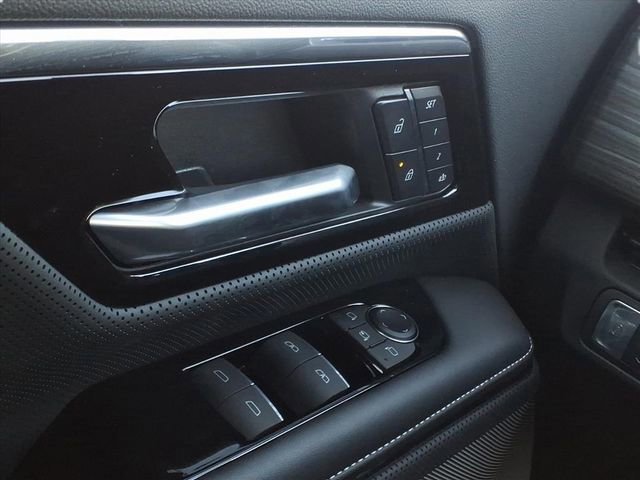 New 2025 GMC Sierra EV Denali image 13