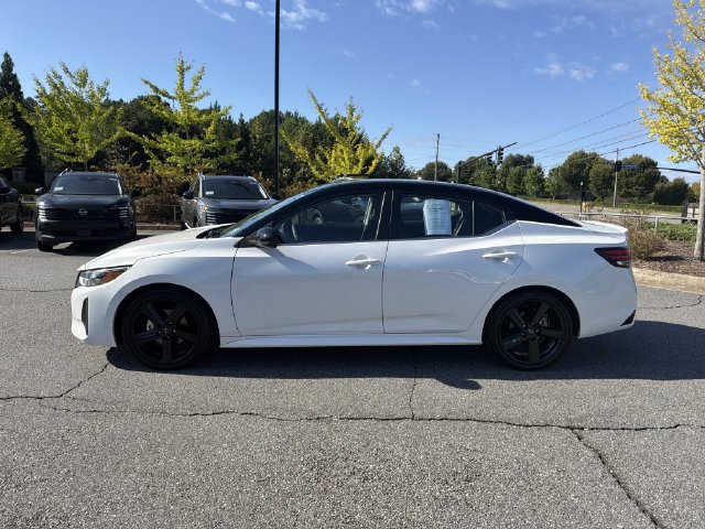 Certified 2025 Nissan Sentra SR FWD image 8