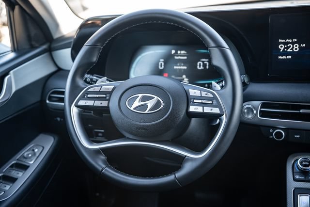 Certified 2025 Hyundai Palisade XRT FWD image 18