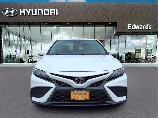 Used 2023 Toyota Camry SE image 11
