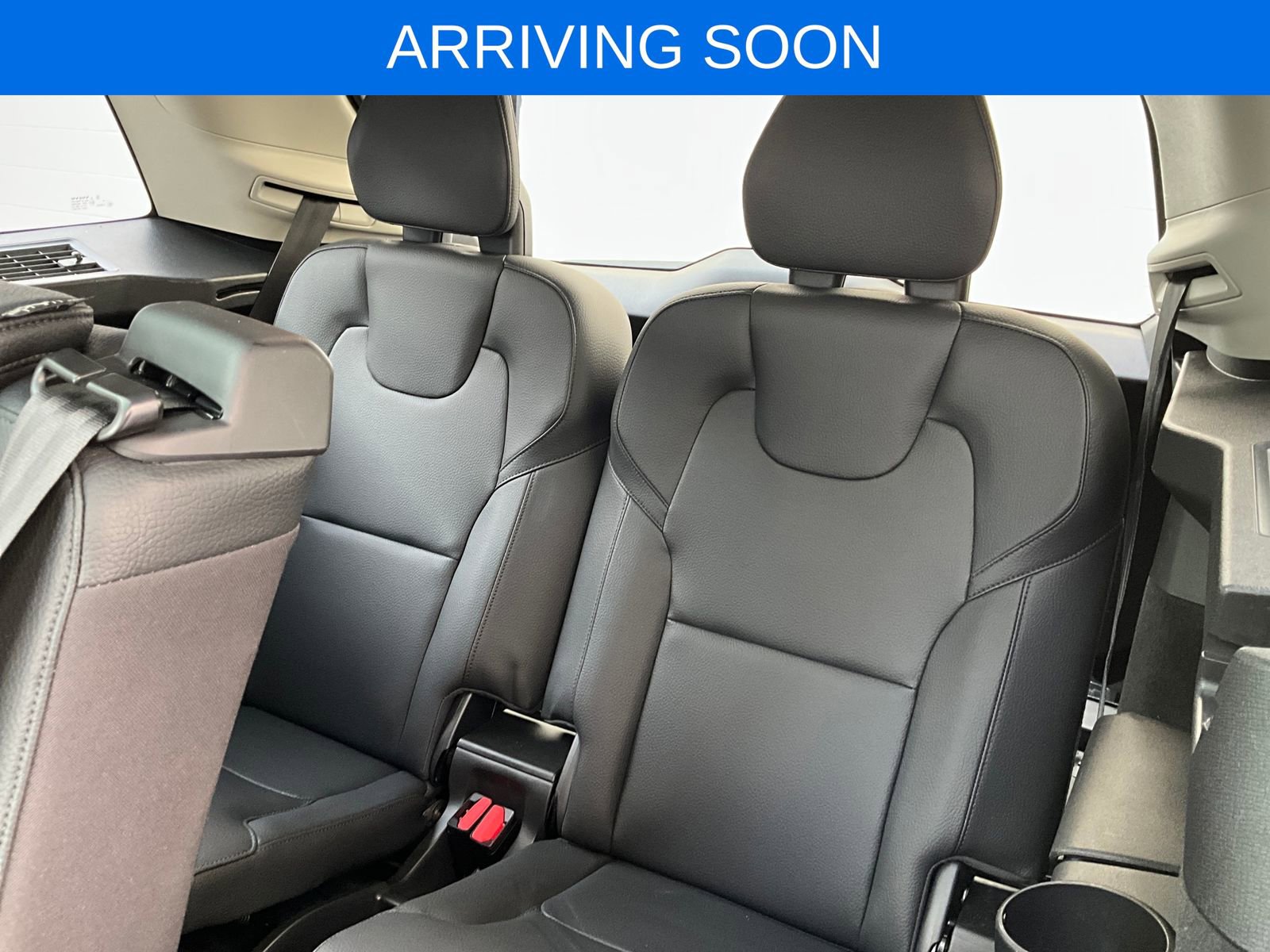 Certified 2022 Volvo XC90 T6 Momentum w/ Advanced Package image 31