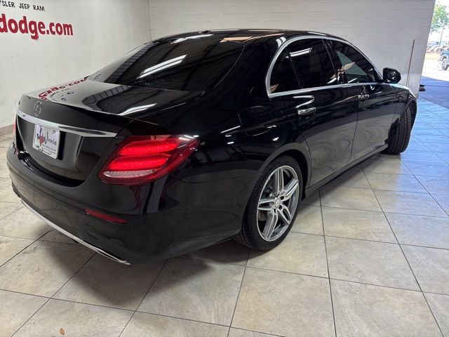 Used 2017 Mercedes-Benz E 300 image 7