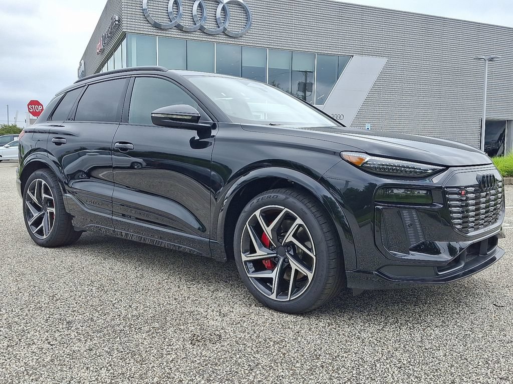 New 2027 Audi SQ6 e-tron Premium Plus AWD/4WD image 2