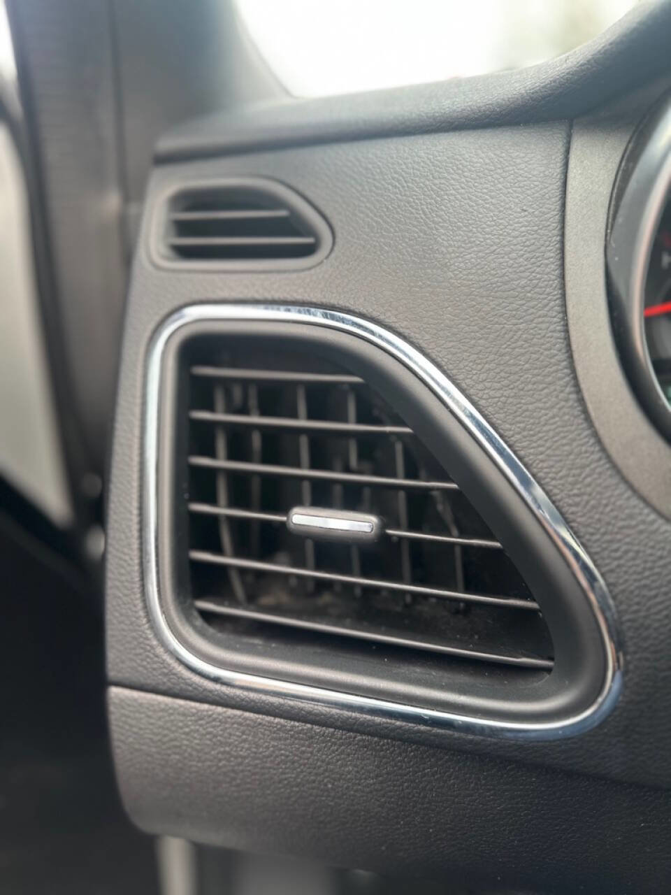 Used 2012 Chrysler 200 S w/ Sun/Sound Group image 15