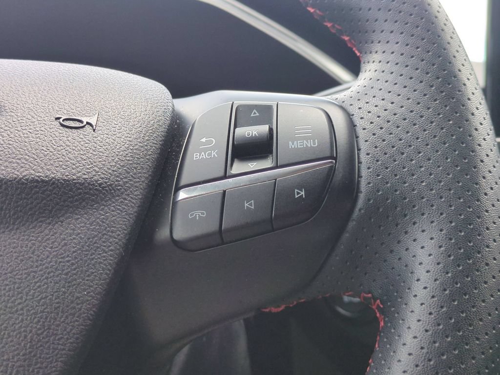 Used 2025 Ford Escape ST-Line FWD image 21