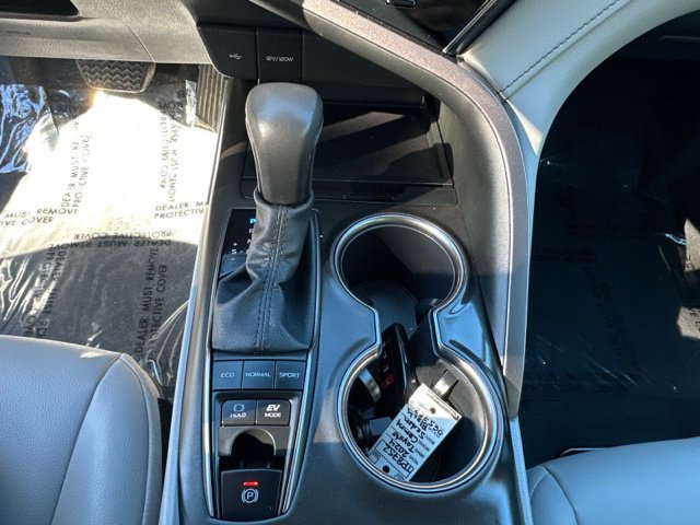 Used 2024 Toyota Camry SE FWD image 35