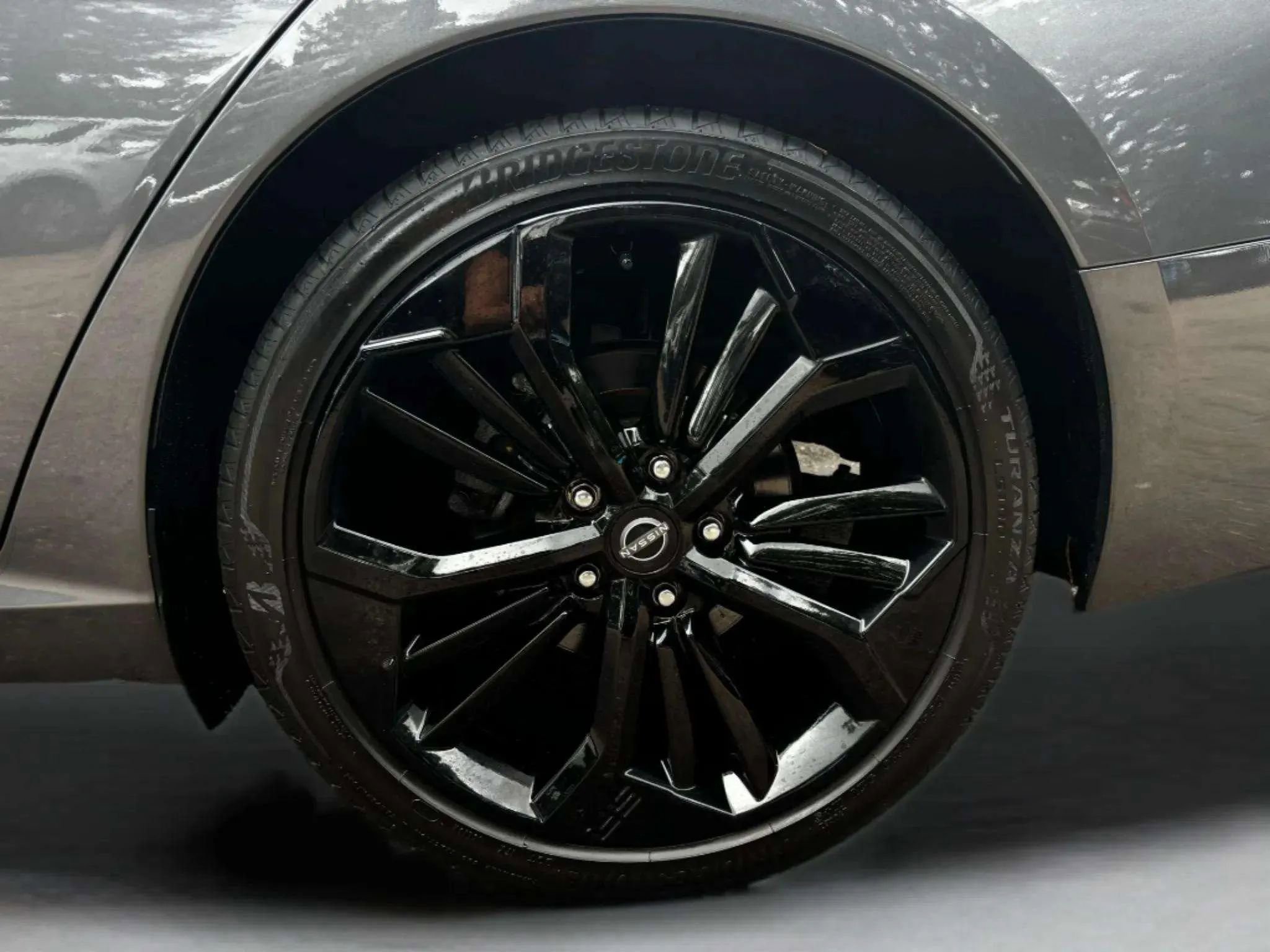 Used 2024 Nissan Altima 2.5 SR image 31