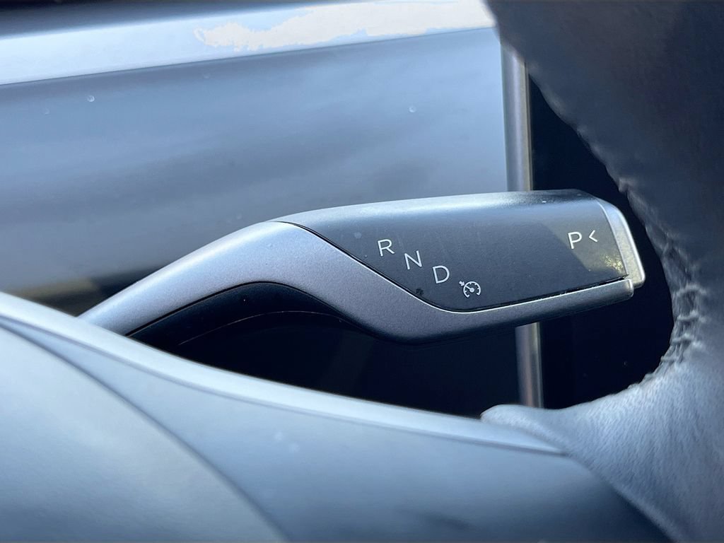 Used 2023 Tesla Model 3 Standard Range RWD image 16
