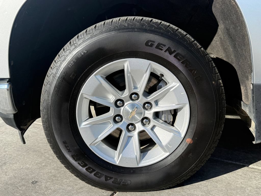Used 2022 Chevrolet Silverado 1500 LT w/ Bed Protection Package AWD/4WD image 24
