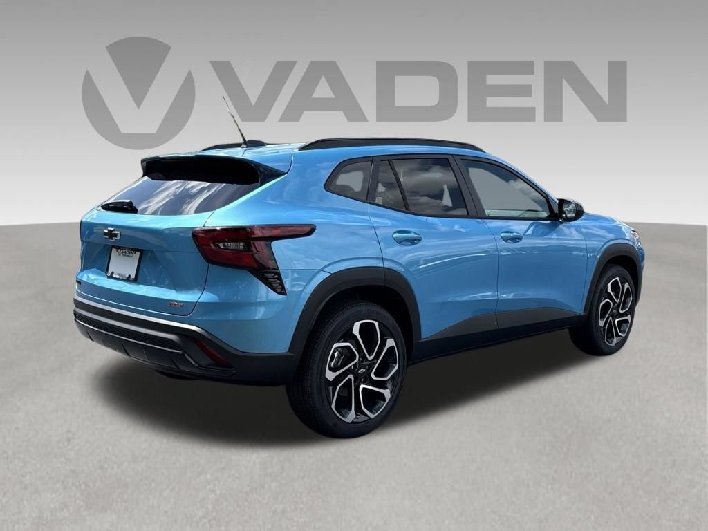 New 2026 Chevrolet Trax RS w/ Sunroof Package FWD image 5