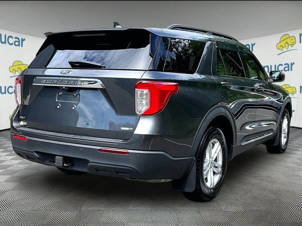 Used 2020 Ford Explorer XLT w/ Comfort Package AWD/4WD image 7