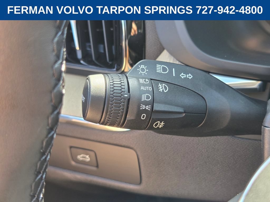New 2026 Volvo XC60 B5 Core AWD/4WD image 33
