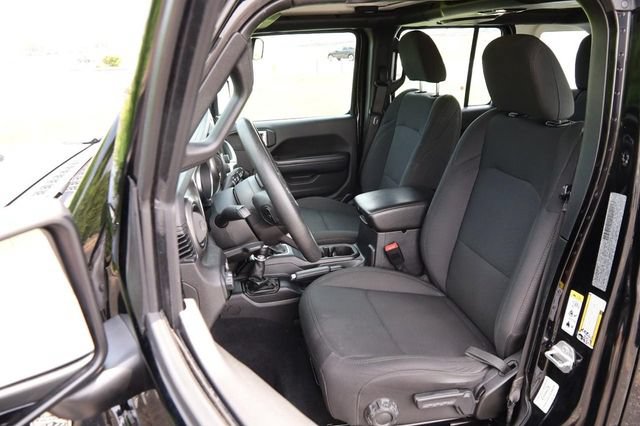 Used 2019 Jeep Wrangler Unlimited Sport AWD/4WD image 8