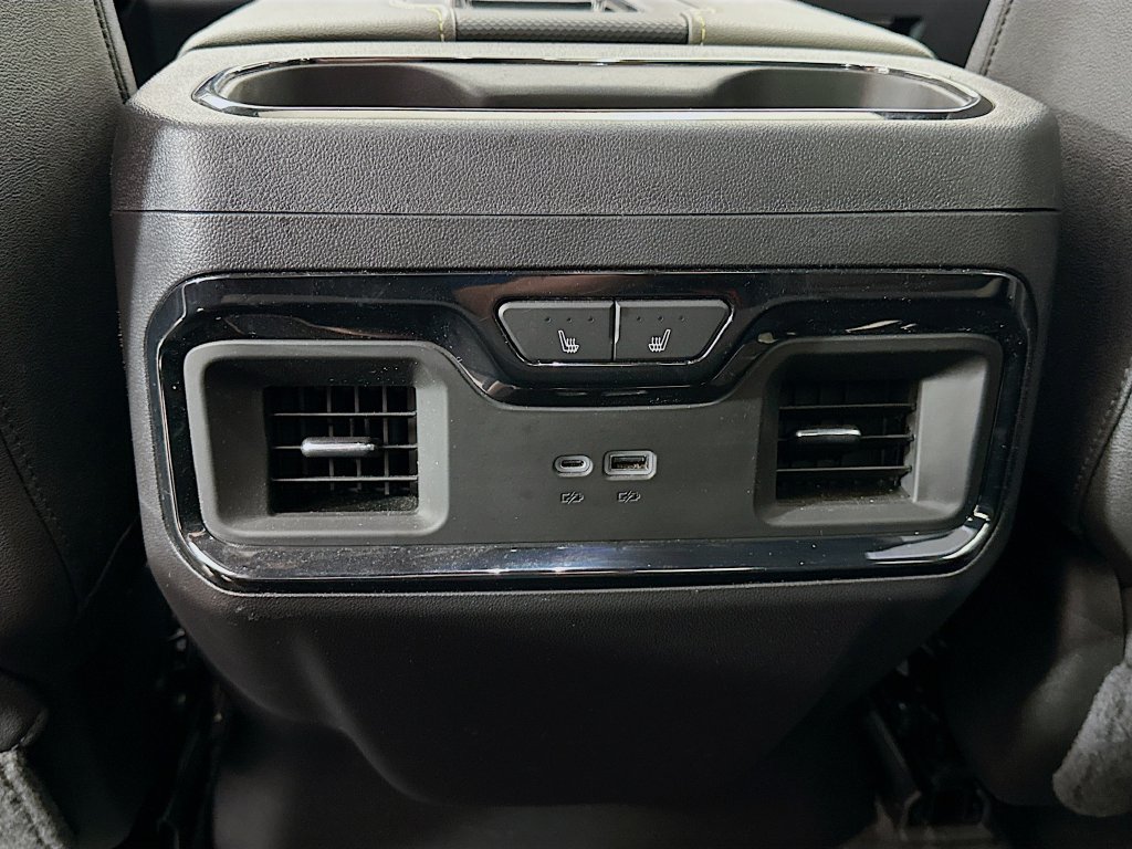 Used 2022 Chevrolet Silverado 1500 ZR2 w/ Technology Package AWD/4WD image 27