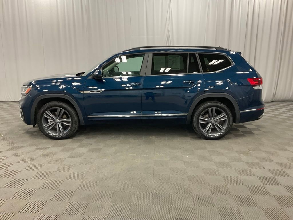Used 2021 Volkswagen Atlas SE image 2
