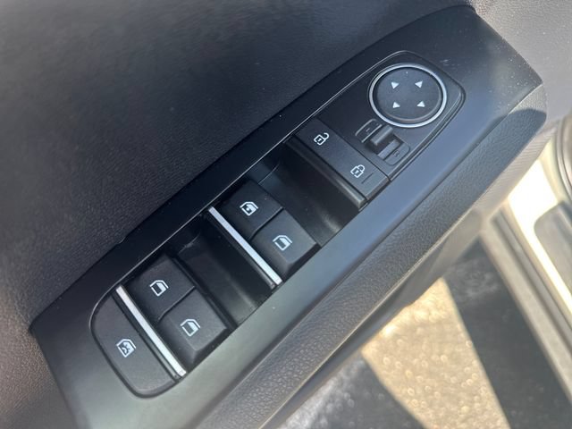 Used 2020 Kia Soul LX FWD image 13