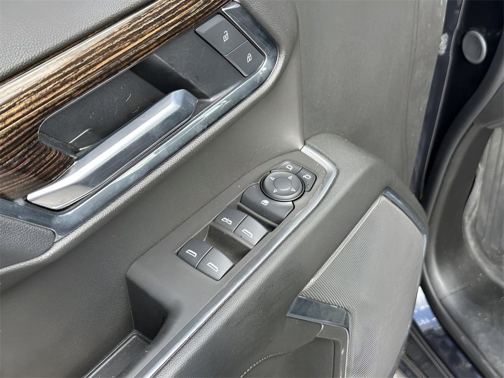 New 2025 GMC Sierra 1500 Elevation image 7