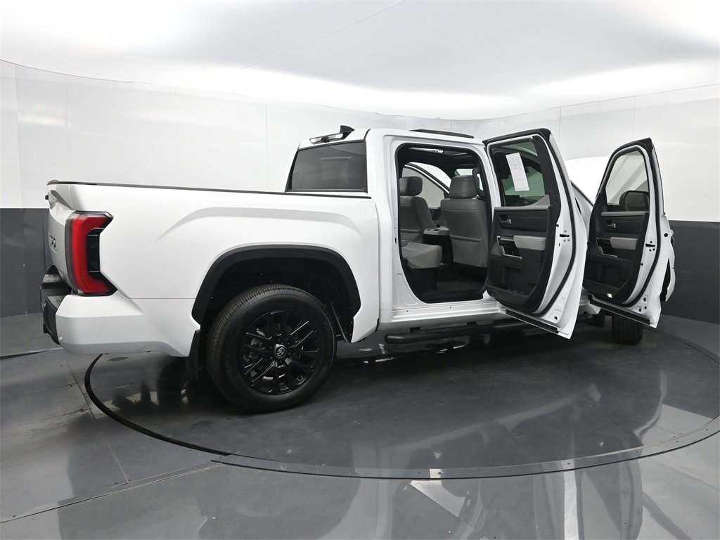 Used 2025 Toyota Tundra Limited image 42