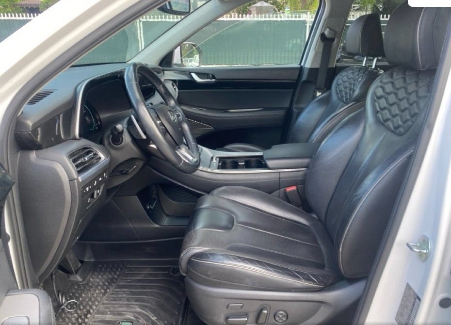 Used 2022 Hyundai Palisade Limited FWD image 6