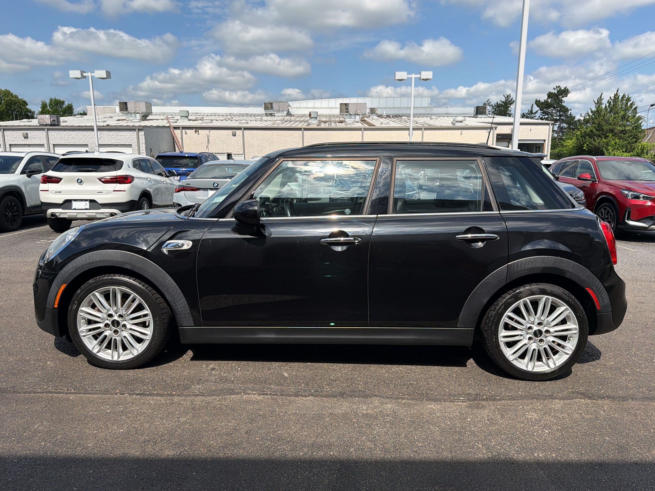 Used 2017 MINI Cooper S FWD image 2