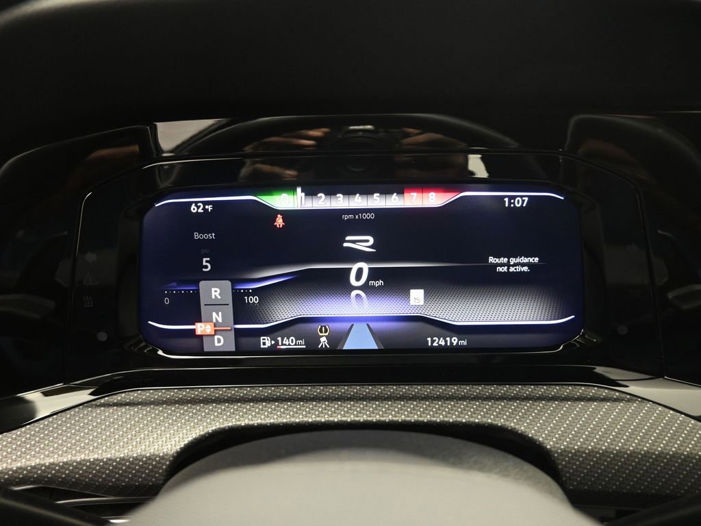 Used 2024 Volkswagen Golf R image 10