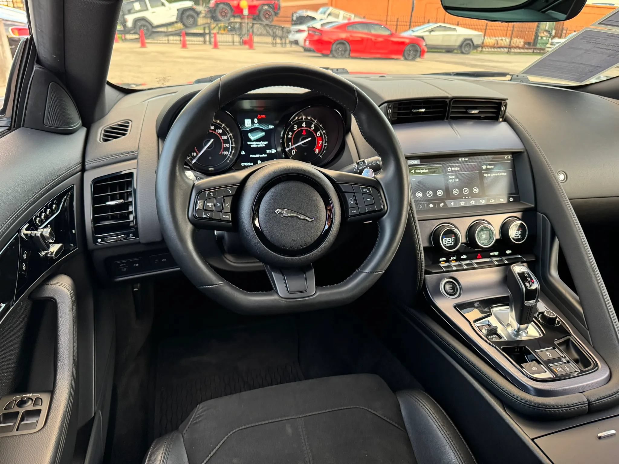 Used 2020 Jaguar F-TYPE Coupe RWD image 23