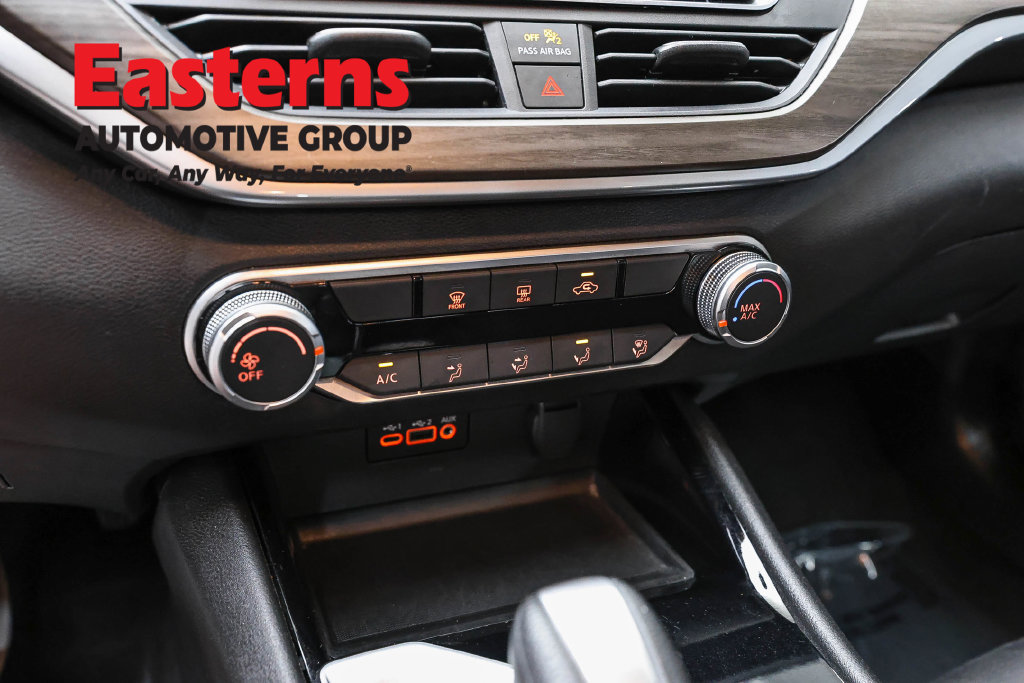 Used 2024 Nissan Altima 2.5 SV FWD image 22