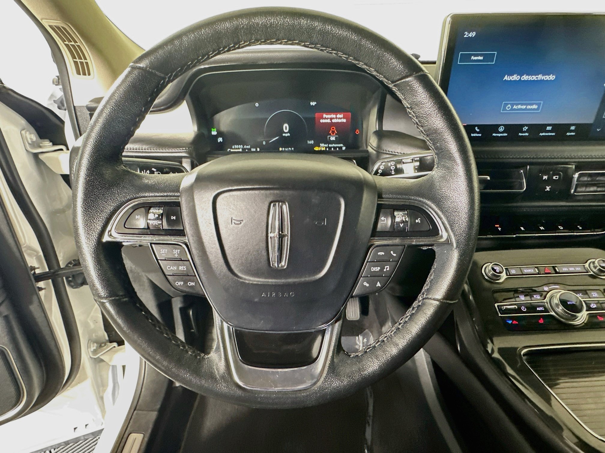 Used 2023 Lincoln Nautilus AWD w/ Premium Package image 15