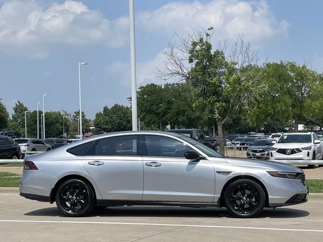 Used 2025 Honda Accord SE image 3
