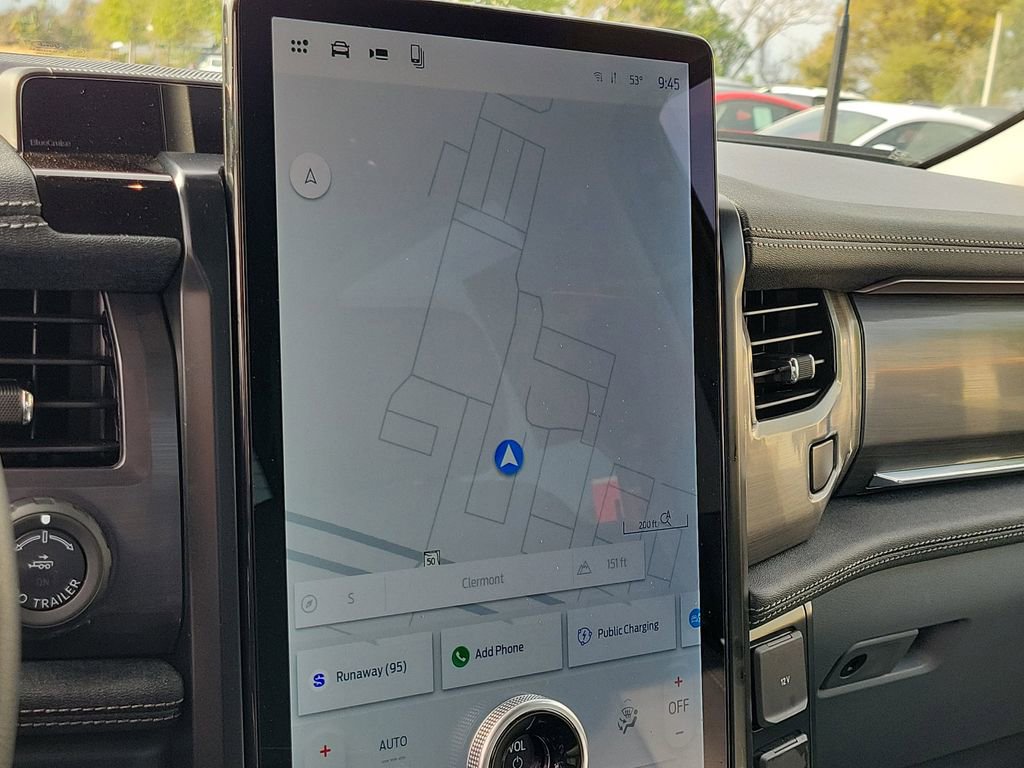 Used 2025 Ford F150 Lightning Flash image 25