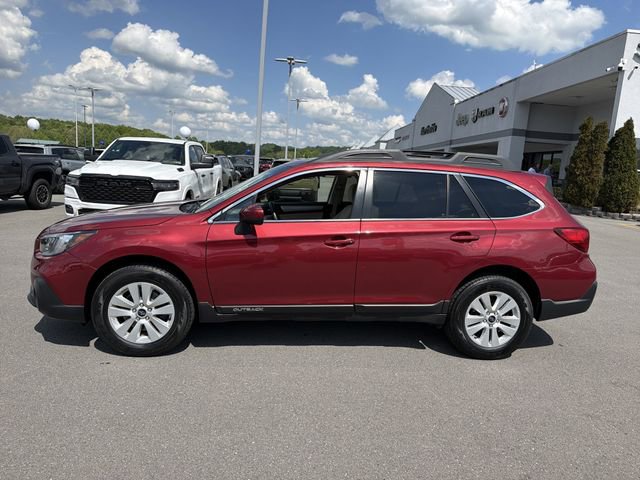 Used 2018 Subaru Outback 2.5i Premium AWD/4WD image 10