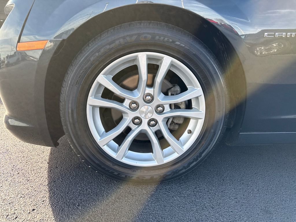 Used 2015 Chevrolet Camaro LT image 32