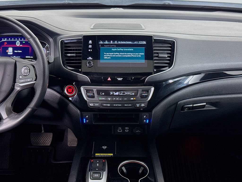 Certified 2025 Honda Passport Black Edition image 14