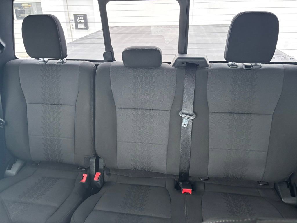 Used 2018 Ford F150 XLT w/ Equipment Group 302A Luxury image 23