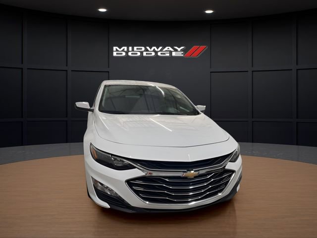 Used 2024 Chevrolet Malibu LT FWD image 5