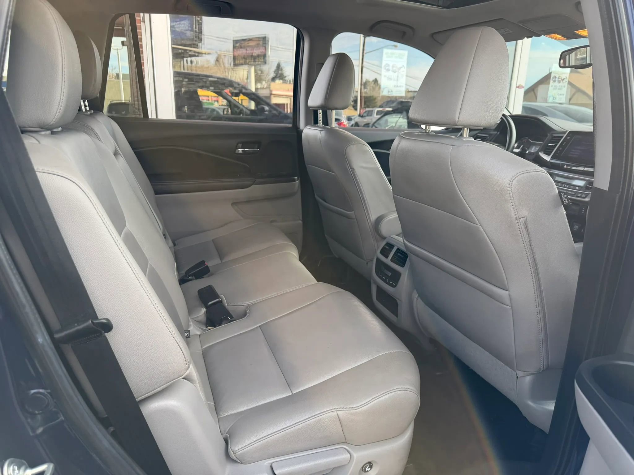 Used 2016 Honda Pilot EX-L image 18