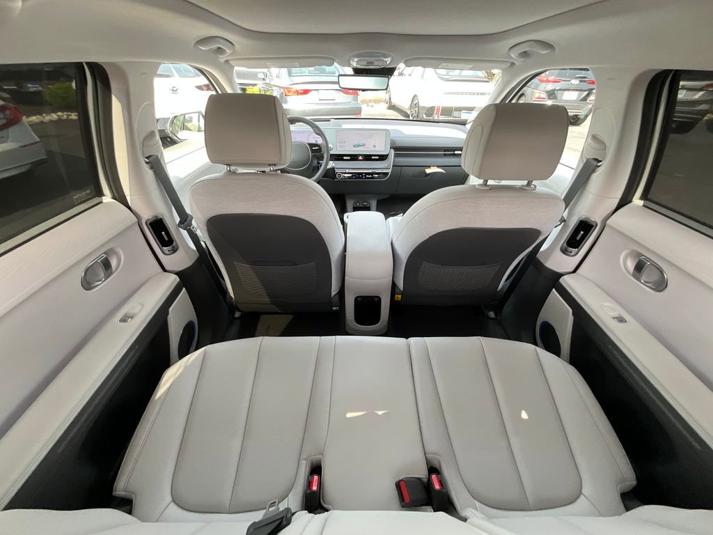 Used 2024 Hyundai Ioniq 5 Limited image 15