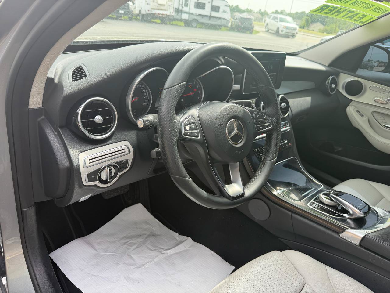 Used 2015 Mercedes-Benz C 300 Sedan image 19