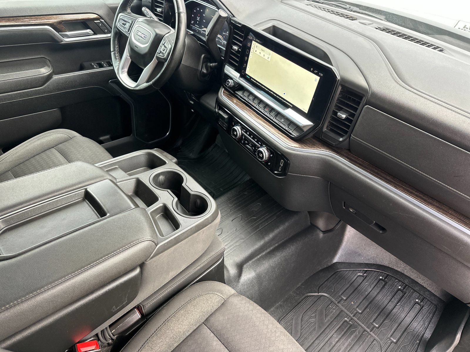 Used 2023 GMC Sierra 1500 Elevation AWD/4WD image 16