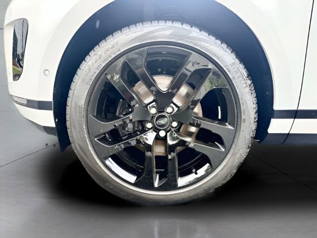 Certified 2026 Land Rover Range Rover Evoque S image 32