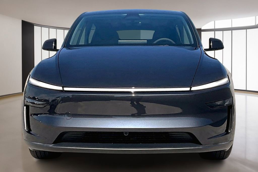 Used 2026 Tesla Model Y 2WD image 2