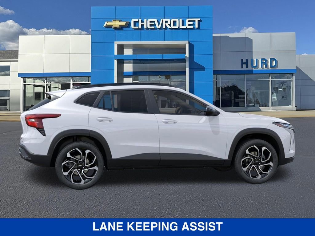 New 2026 Chevrolet Trax RS w/ Sunroof Package image 6
