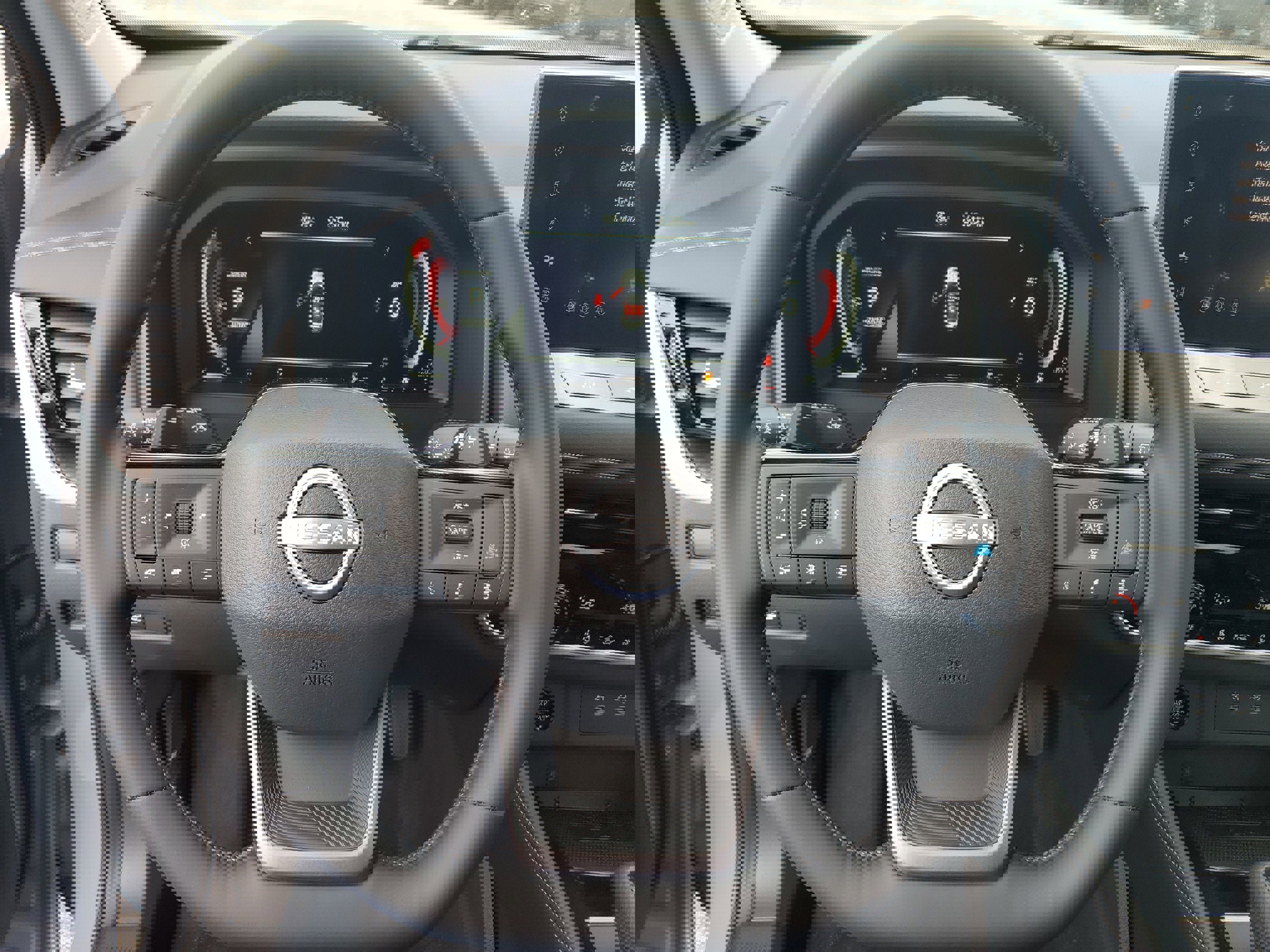 New 2025 Nissan Rogue Platinum image 13